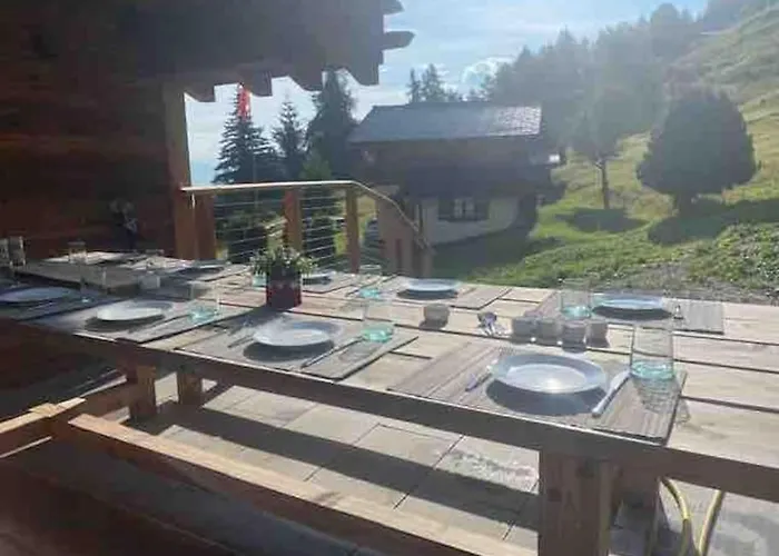 In Out Swiss Alps Charelle By Jolidi Chalet *