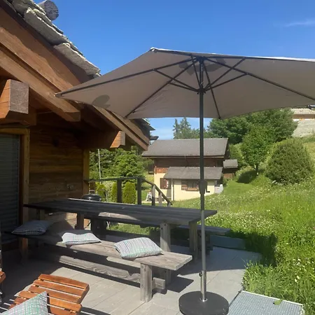 בקתה In Out Swiss Alps Charelle By Jolidi ננדה